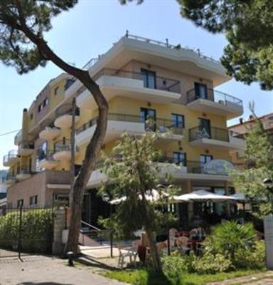 фото отеля Liberty Hotel Roseto degli Abruzzi