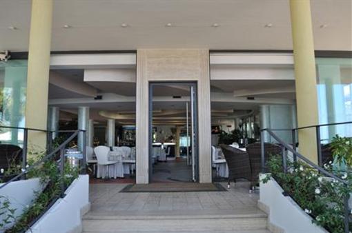 фото отеля Liberty Hotel Roseto degli Abruzzi