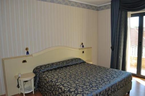 фото отеля Liberty Hotel Roseto degli Abruzzi