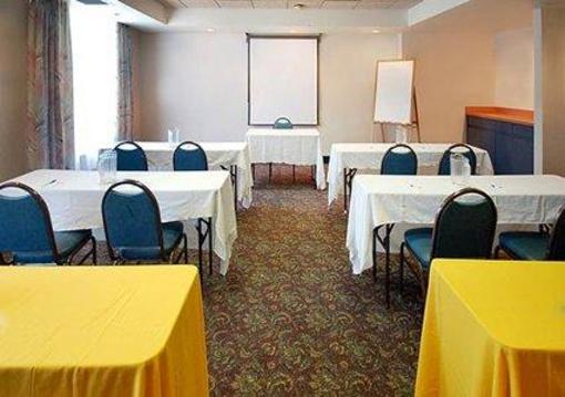 фото отеля Comfort Inn Portsmouth (New Hampshire)