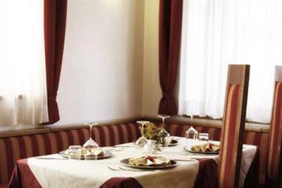 фото отеля Hotel Touring Predazzo