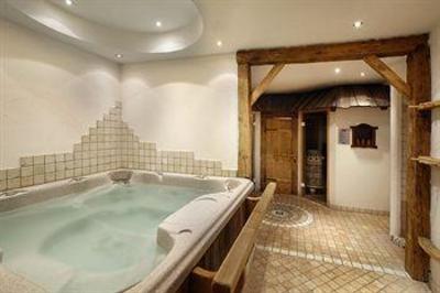 фото отеля Hotel Touring Predazzo
