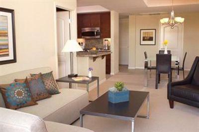 фото отеля Oakwood Apts Bellevue