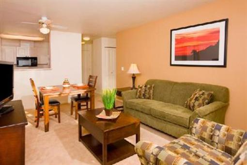 фото отеля Oakwood Apts Bellevue