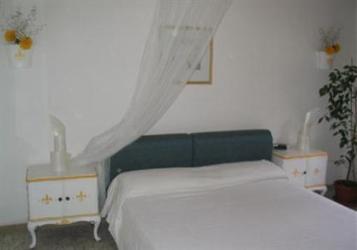 фото отеля Bed & Breakfast Bahia di Buzios