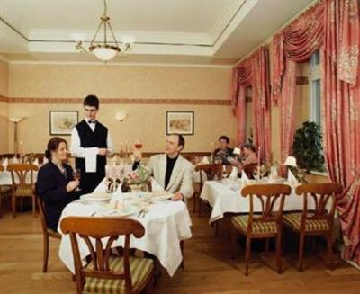 фото отеля Hotel Schlossgarten