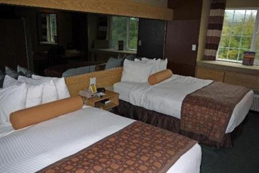фото отеля GuestHouse Inn & Suites Seaside