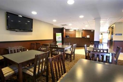 фото отеля GuestHouse Inn & Suites Seaside
