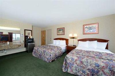 фото отеля Americas Best Value Inn at Estes Park