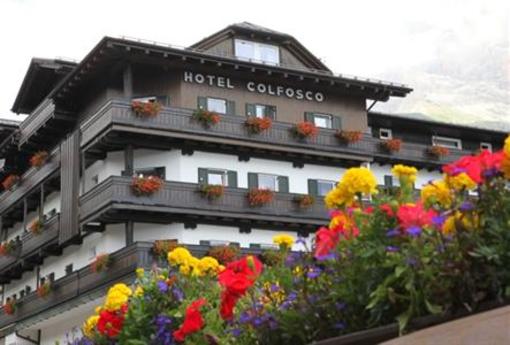 фото отеля Albergo Colfosco