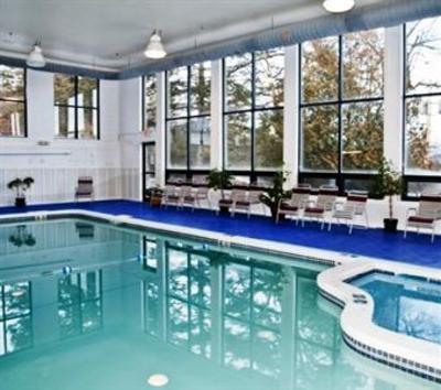 фото отеля Lake Placid Summit Hotel