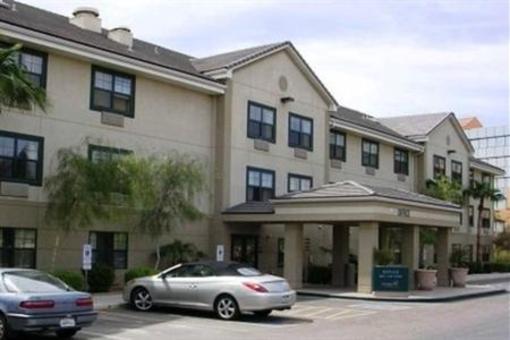 фото отеля Extended StayAmerica Phoenix-Airport