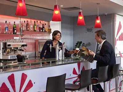 фото отеля Ibis Barcelona Meridiana