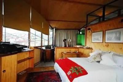фото отеля Robinson Crusoe Inn
