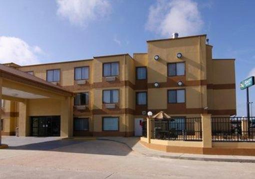 фото отеля Quality Suites Baton Rouge