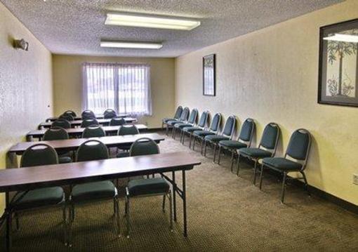фото отеля Quality Suites Baton Rouge