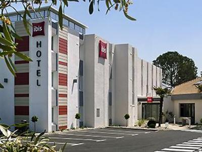 фото отеля Ibis Salon de Provence
