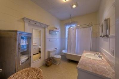 фото отеля Accommodations In Telluride Homes