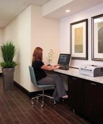 фото отеля Hampton Inn Columbus Dublin