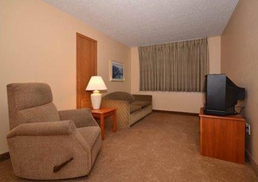 фото отеля Mainstay Suites Dubuque