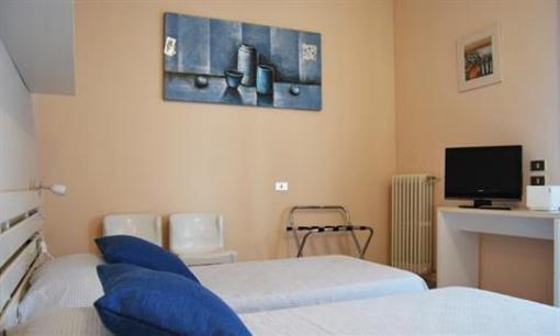 фото отеля Hotel Delfina