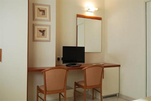 фото отеля Hotel Delfina