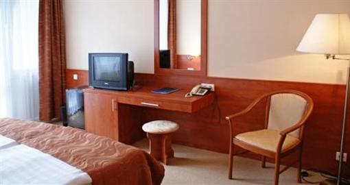 фото отеля Hotel Aquamarin Heviz