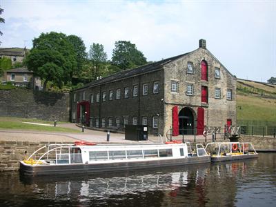 фото отеля Croft Mill Apartments Hebden Bridge