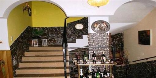 фото отеля Villa Anri Bed & Breakfast Mostar