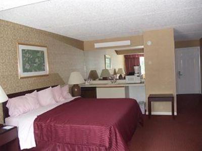 фото отеля Admiralty Inn and Suites East Falmouth