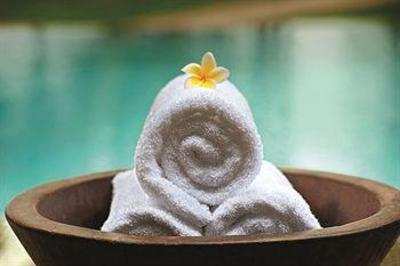 фото отеля Castaways Resort Mission Beach