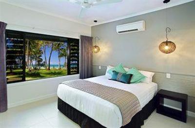 фото отеля Castaways Resort Mission Beach