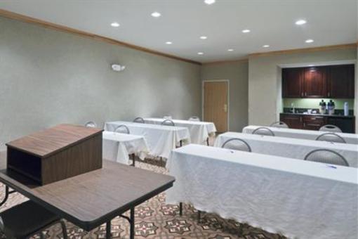 фото отеля Holiday Inn Express Greensburg