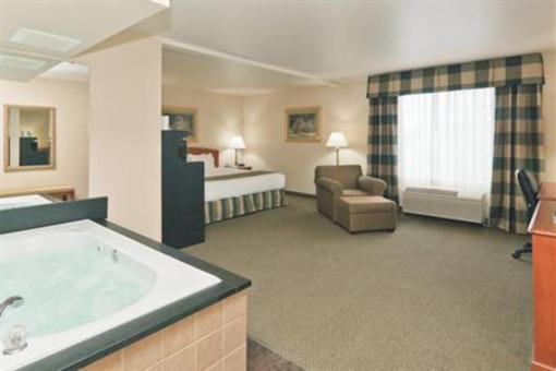 фото отеля Holiday Inn Express Greensburg