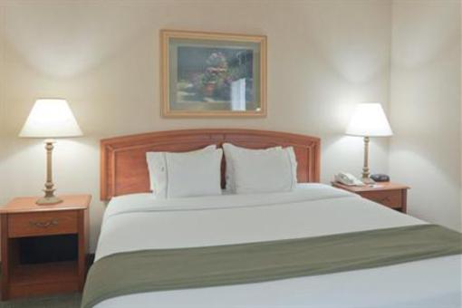 фото отеля Holiday Inn Express Greensburg