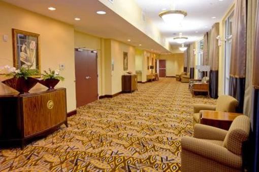 фото отеля Holiday Inn Lexington-North Georgetown