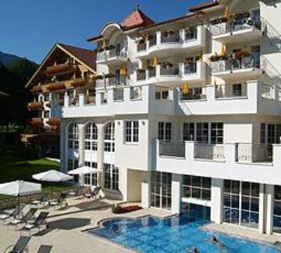 фото отеля Hotel Bismarck Bad Hofgastein