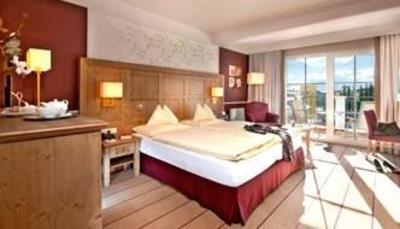 фото отеля Hotel Bismarck Bad Hofgastein