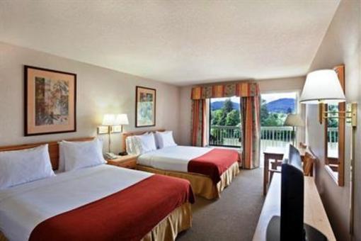 фото отеля Holiday Inn Express Roseburg