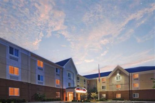 фото отеля Candlewood Suites Owasso