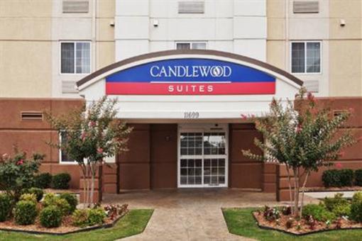 фото отеля Candlewood Suites Owasso