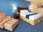 фото отеля Holiday Inn Express Hickory - Hickory Mart