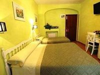 Hostel Los Alpes Madrid