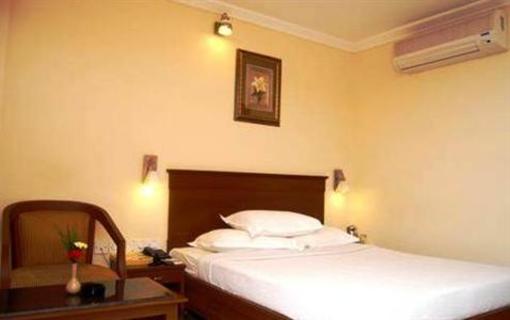 фото отеля Hotel Comfort Chennai