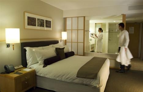 фото отеля Crown Metropol Perth