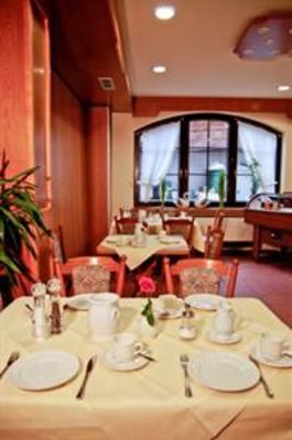 фото отеля Hotel Restaurant Zum Schwan Mettlach