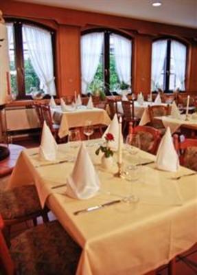 фото отеля Hotel Restaurant Zum Schwan Mettlach