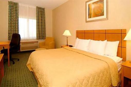 фото отеля Comfort Suites Coralville