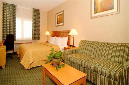 фото отеля Comfort Suites Coralville