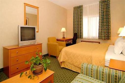 фото отеля Comfort Suites Coralville